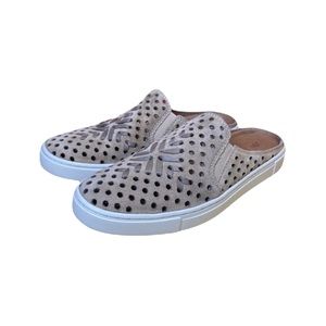 Frye Ivy Woven Perf Beige Women’s Backless Shoes